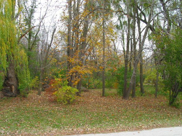 4524 W Hunting Park Dr., Franklin, WI 53132