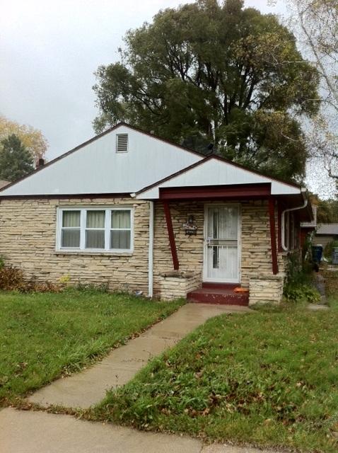 4900 N 20th St, Milwaukee, WI 53209