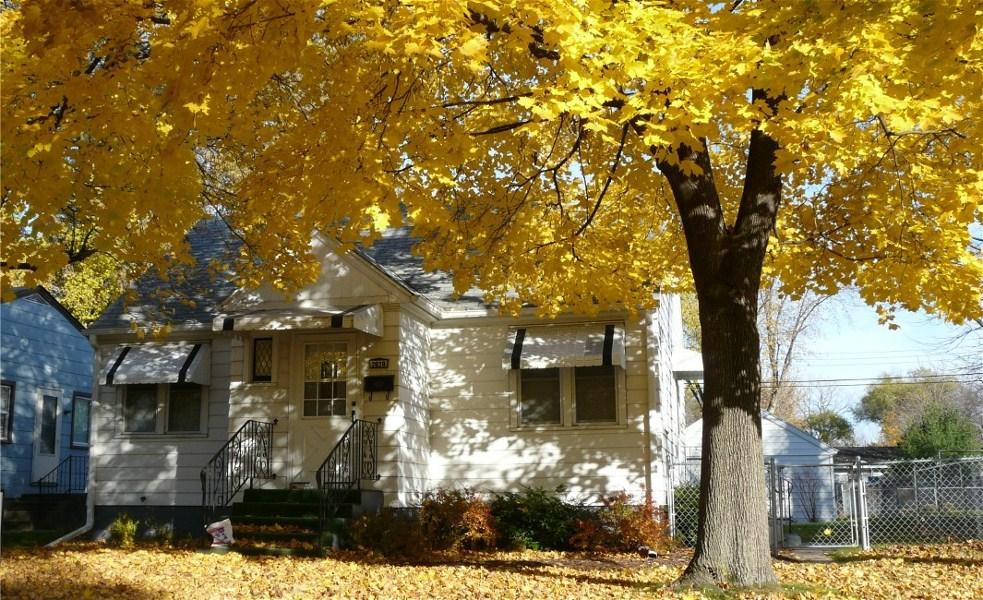 2828 Onalaska Ave, La Crosse, WI 54603