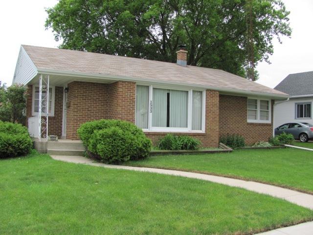 1533 North St, Racine, WI 53402