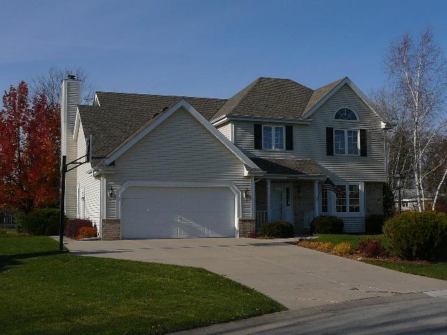 N58W24878 Cardinal Ct, Sussex, WI 53089