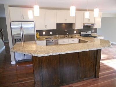 6829 Ironwood Ln., Glendale, WI 53217