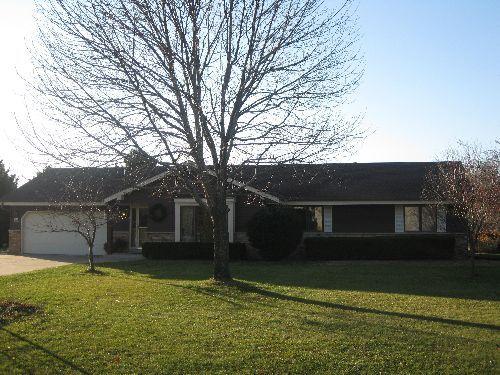 W248N7373 Beverly Ln, Lisbon, WI 53089