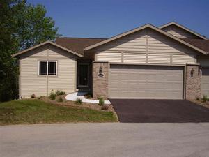 222 South Hills Ct., Plymouth, WI 53073