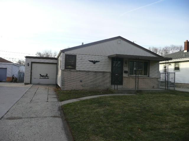1635 Manitowoc Ave., South Milwaukee, WI 53172