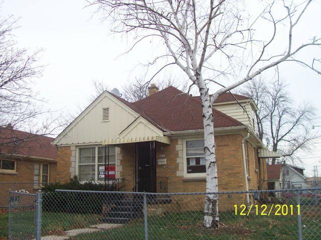 4820 N 37th St, Milwaukee, WI 53209