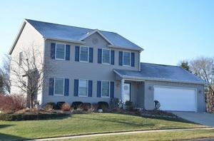 225 Parkview Dr, Johnson Creek, WI 53038