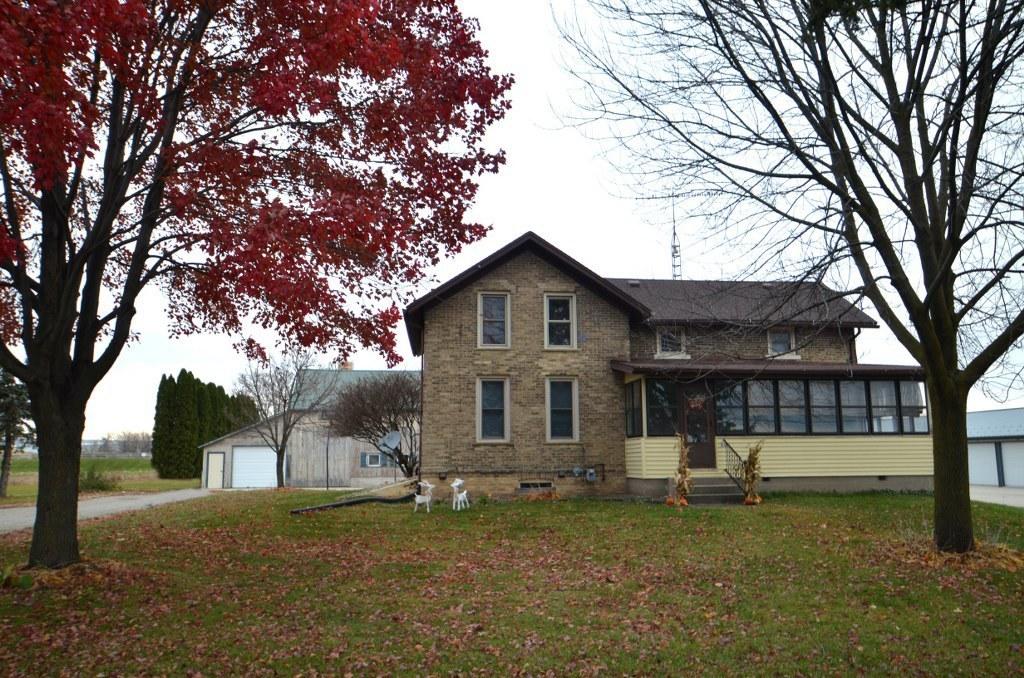 830 West St, Watertown, WI 53094