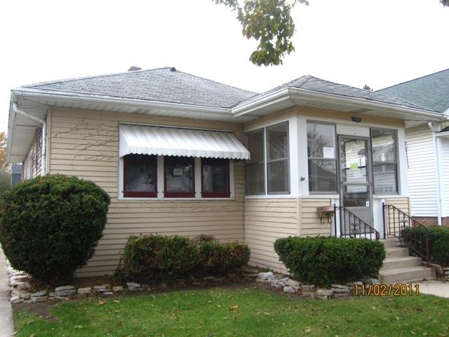 2208 La Salle St., Racine, WI 53402