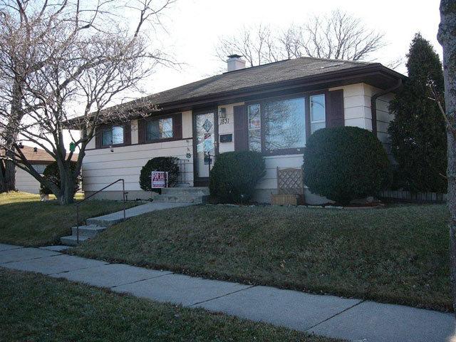 1831 W Wood Ave, Milwaukee, WI 53221