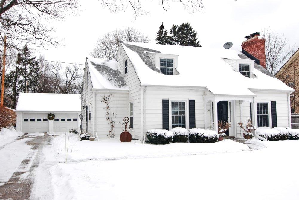 312 E Willow Rd, Fox Point, WI 53217