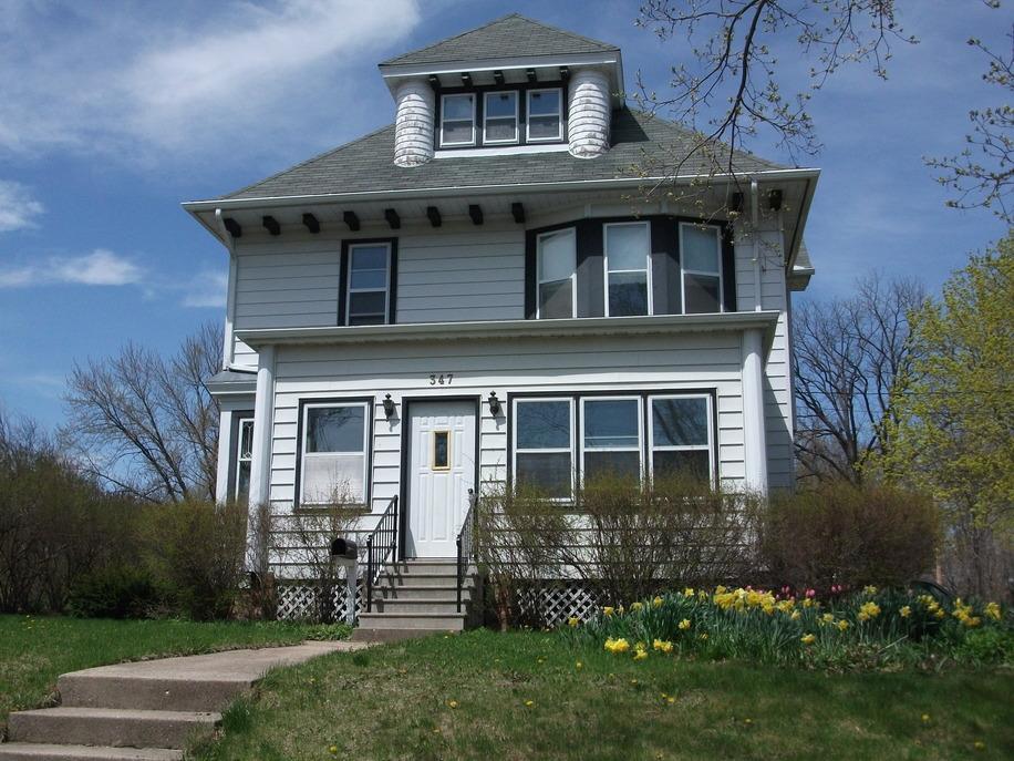 347 E Church St, Jefferson, WI 53549