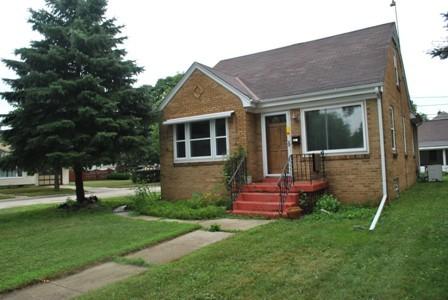 901 S Grand Ave, Waukesha, WI 53186