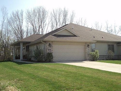 14335 W Farrell Dr., New Berlin, WI 53151