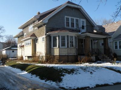 3257 S 14th St, Milwaukee, WI 53215