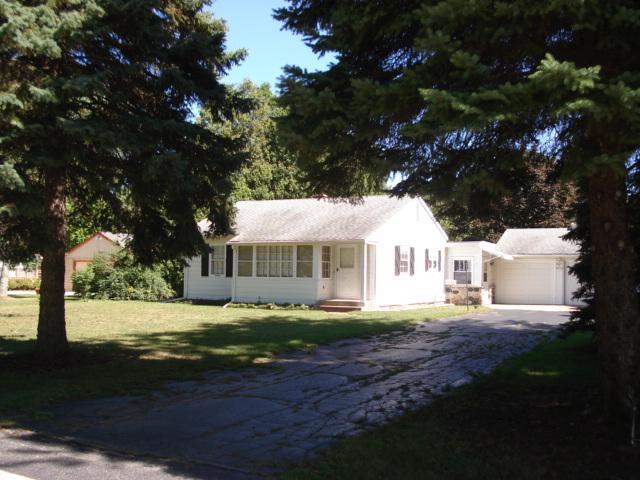 W147N4876 Dolphin Dr., Menomonee Falls, WI 53051