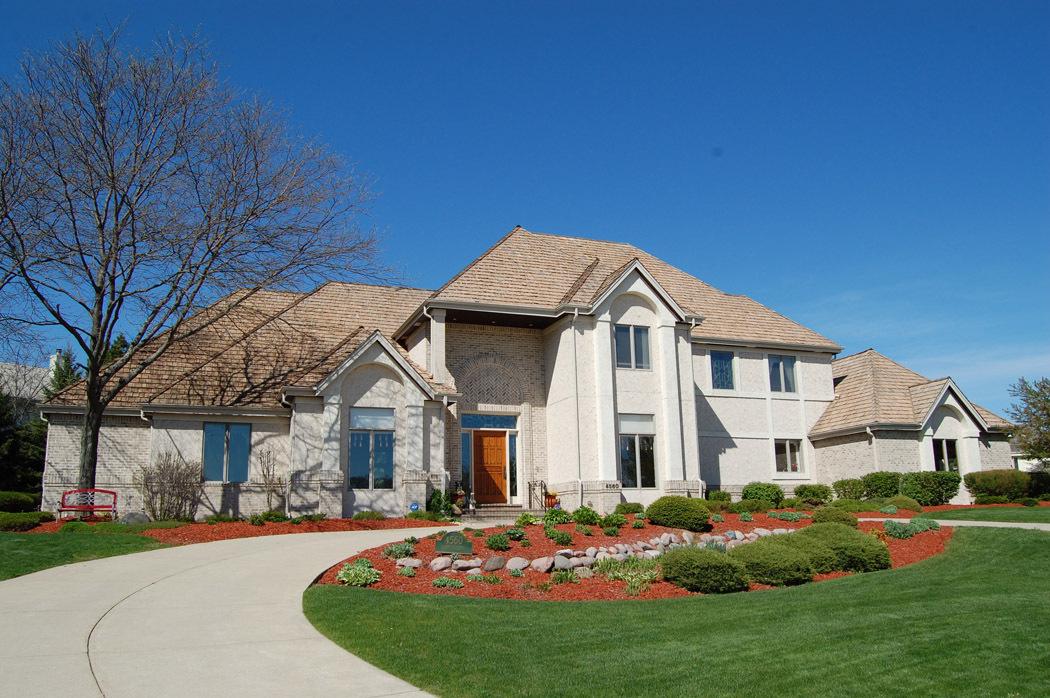 4560 Compton Ct, Brookfield, WI 53045