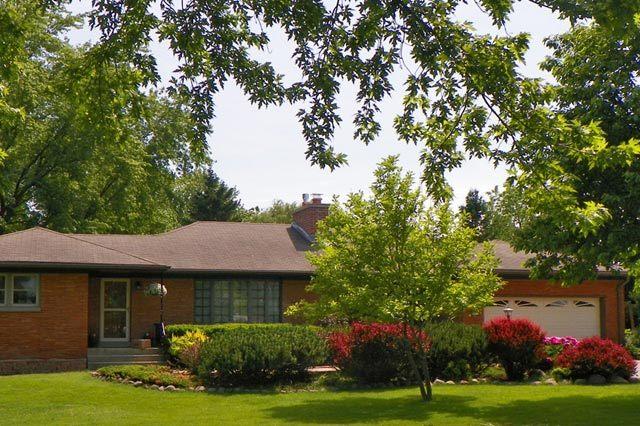 607 E Rawson Ave, Oak Creek, WI 53154