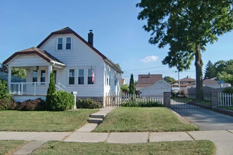 1731 Missouri Ave., South Milwaukee, WI 53172