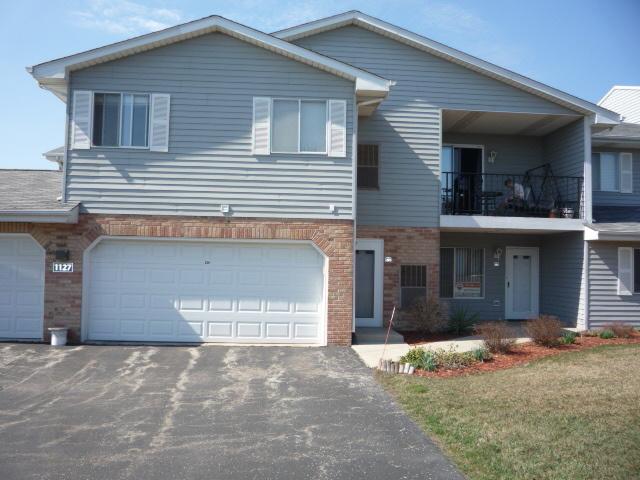 1127 N Sunnyslope Dr #101, Mount Pleasant, WI 53406