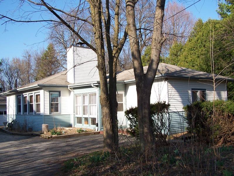 13330 W Cold Spring, New Berlin, WI 53151