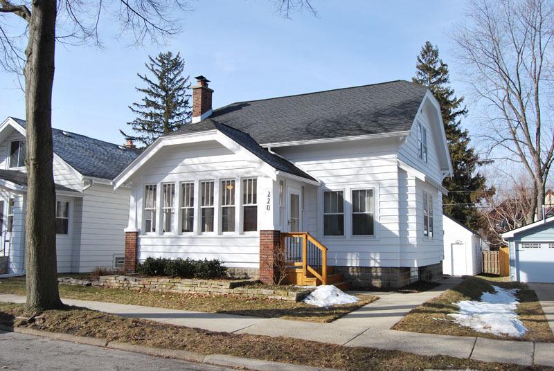 220 S Charles St., Waukesha, WI 53186