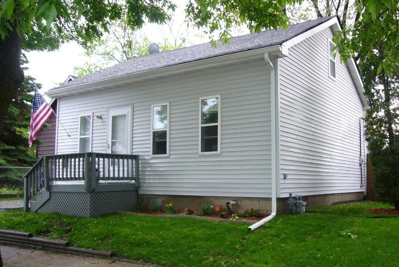 3404 La Salle St., Racine, WI 53402