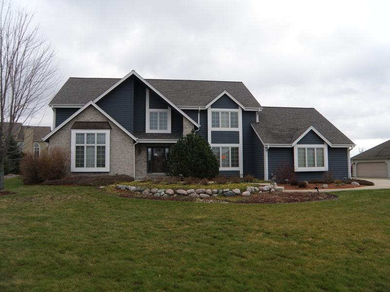 5550 S Berkshire Ct, New Berlin, WI 53151