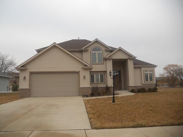 5056 W Evergreen St, Franklin, WI 53132