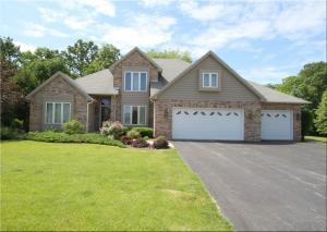 4921 W Knollwood Dr., Mount Pleasant, WI 53403