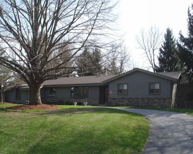 N61W37679 Wadebridge Rd., Oconomowoc, WI 53066