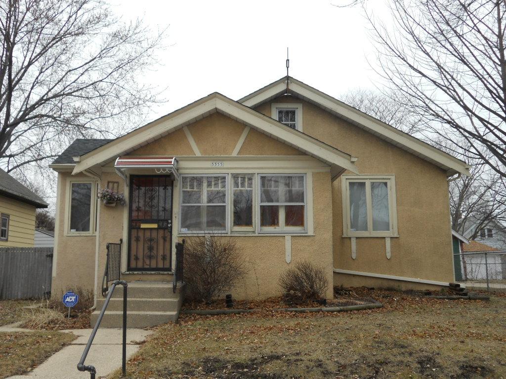 5555 N 41st St., Milwaukee, WI 53209