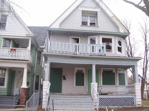 2114 N 39th St #2116, Milwaukee, WI 53208