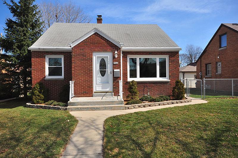 3542 S 16th St., Milwaukee, WI 53221