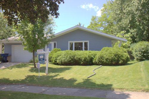 9031 W Burdick Ave, Milwaukee, WI 53227