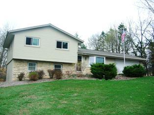 W189N5050 Crest View, Menomonee Falls, WI 53051