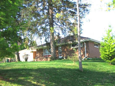 2563 S 124th St., New Berlin, WI 53227