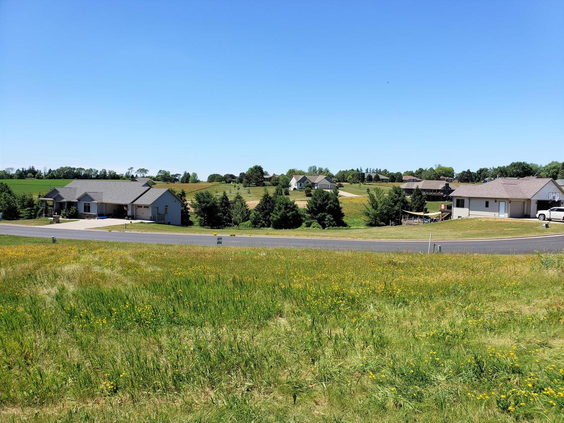 LOT 27 16th Fairway Dr., Viroqua, WI 54665