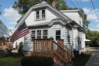 448 E Bolivar Ave., Milwaukee, WI 53207