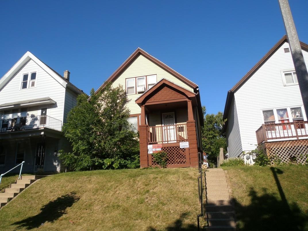 2534 S 7th St, Milwaukee, WI 53215