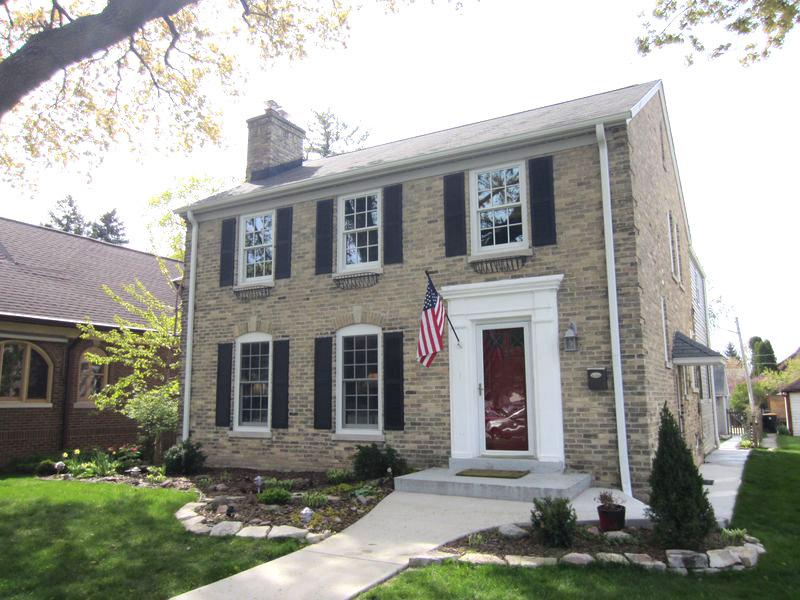 8811 Jackson Park, Wauwatosa, WI 53226