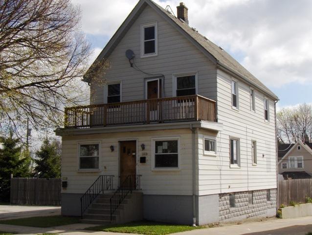 1816 S 65th St #1818, West Allis, WI 53214