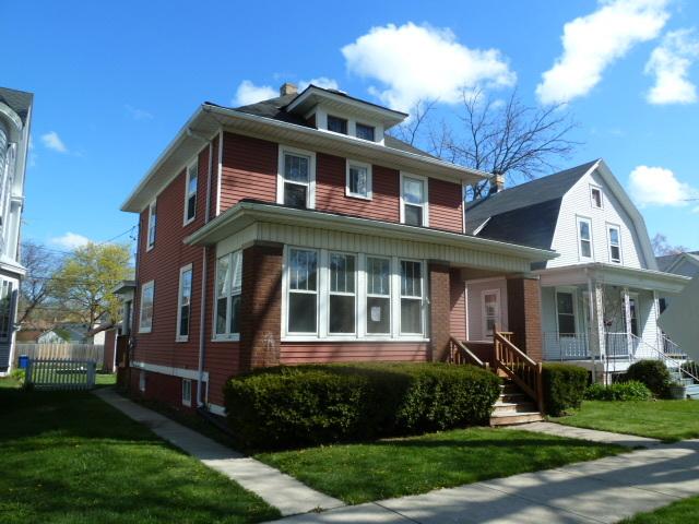 2816 Wright Ave, Racine, WI 53405