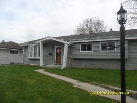 N85W15119 Mac Arthur Dr., Menomonee Falls, WI 53051