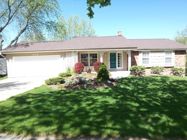 308 Rawlins Dr, Waukesha, WI 53188
