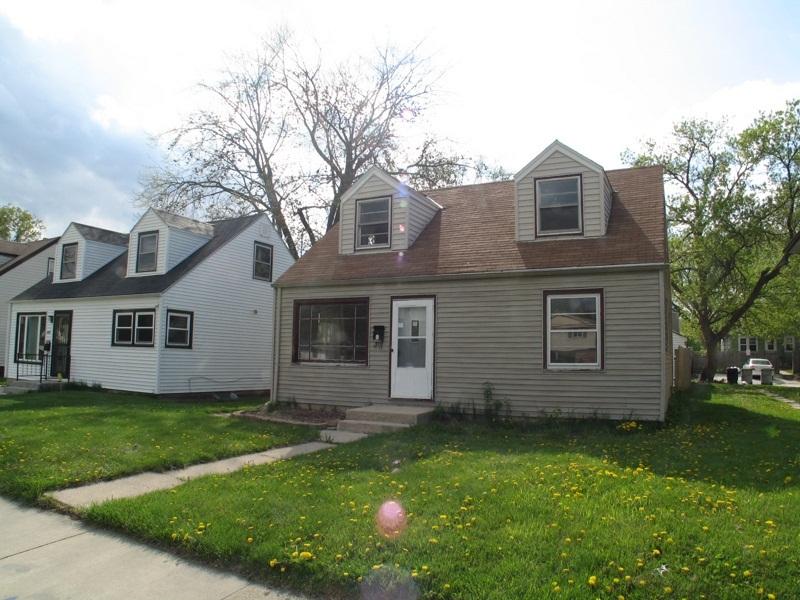 4871 N 20th St, Milwaukee, WI 53209