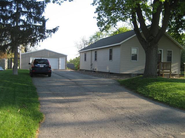 2606 Shelby Rd, La Crosse, WI 54601