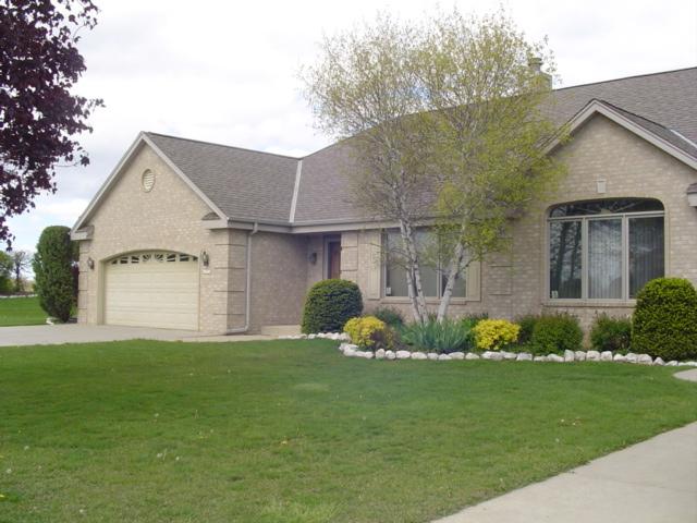 16720 W Observatory Rd, New Berlin, WI 53151