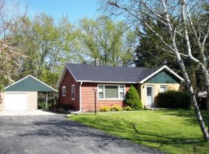 627 S Newman Rd, Mount Pleasant, WI 53406