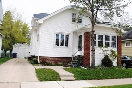 1102 Romayne Ave, Racine, WI 53402
